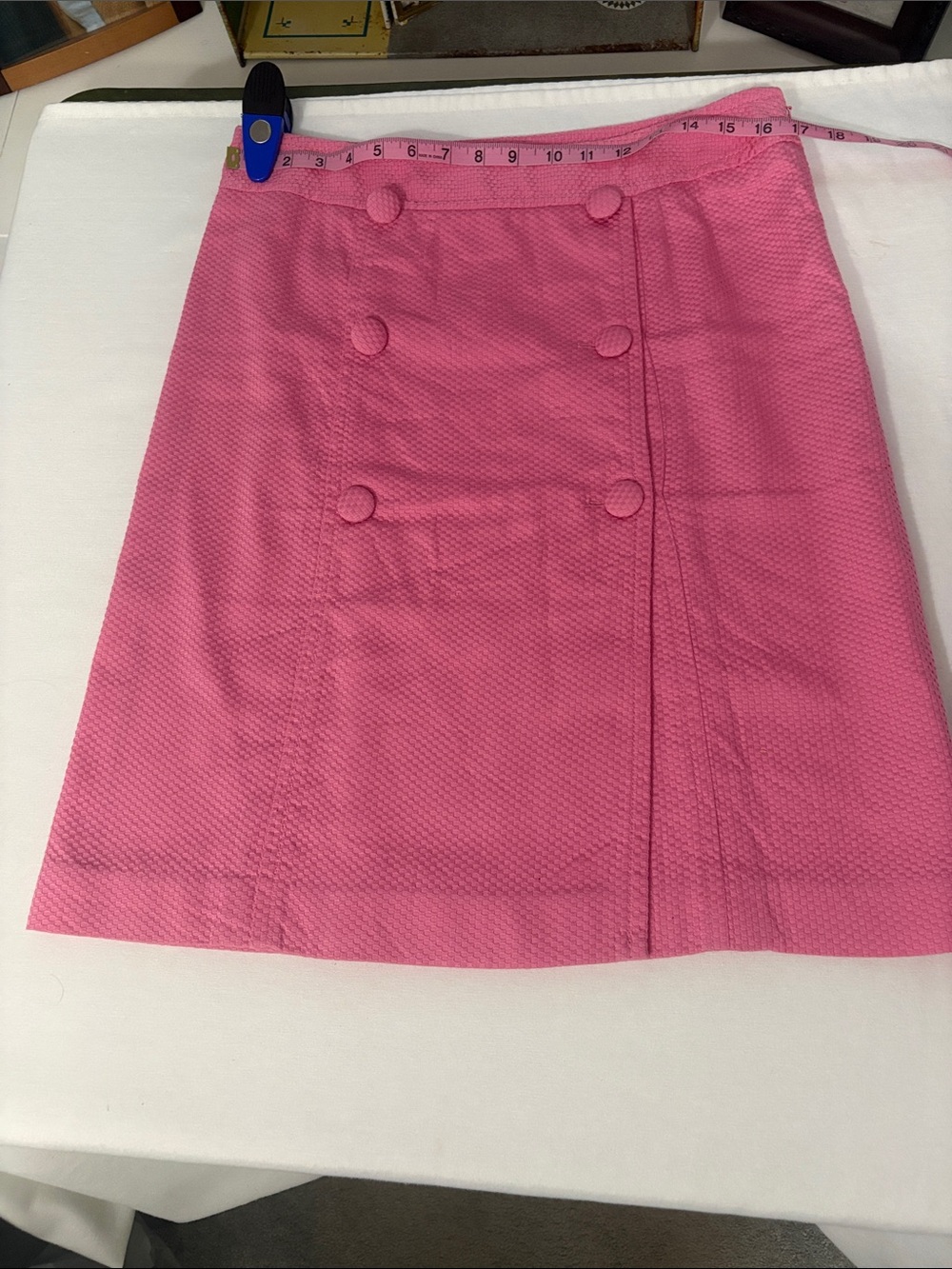 Talbots Pink Textured Mini Skirt with Covered Buttons - size 10